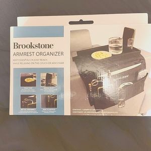 NWT BROOKSTONE  Armrest organizer